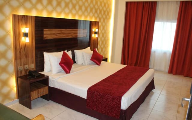 Grand Nova Hotel - photo 5