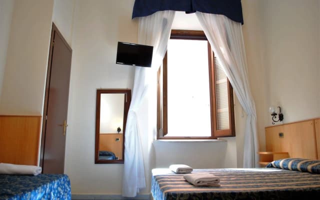 Hotel Luzzatti Rome - photo 2