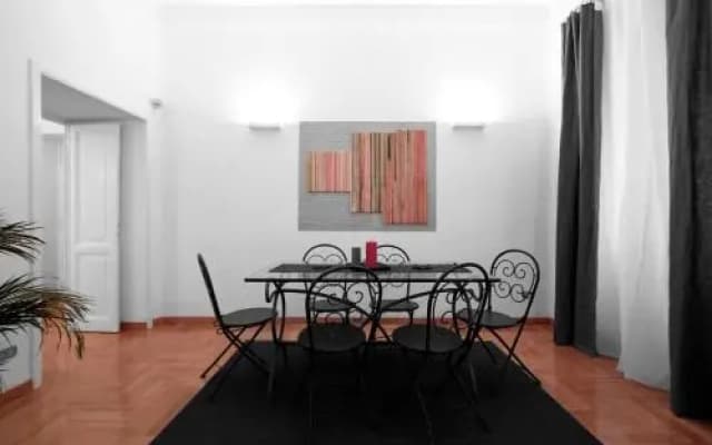 Lux Properzio Apartment - photo 4