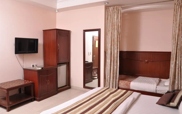 Hotel Legend International - photo 5