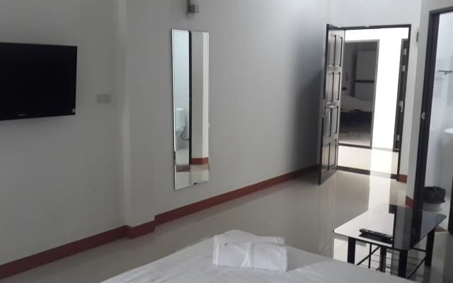 Sri Samui Hotel - photo 4