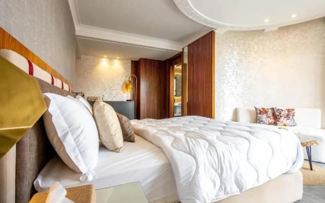 Fashion Boutique Hotel - photo 2