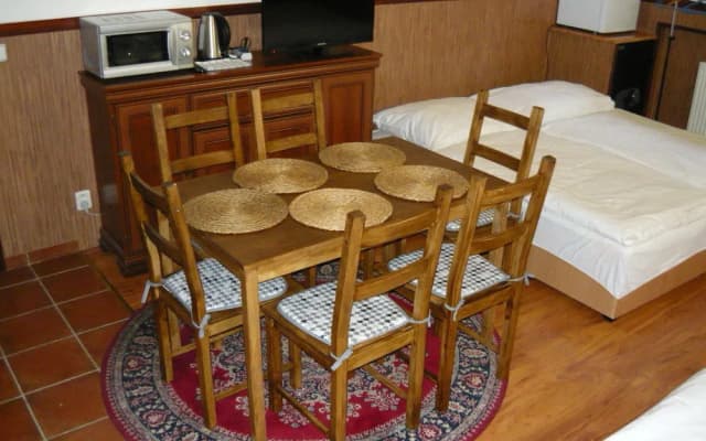 City Garden Apartments & Wellness - photo 2