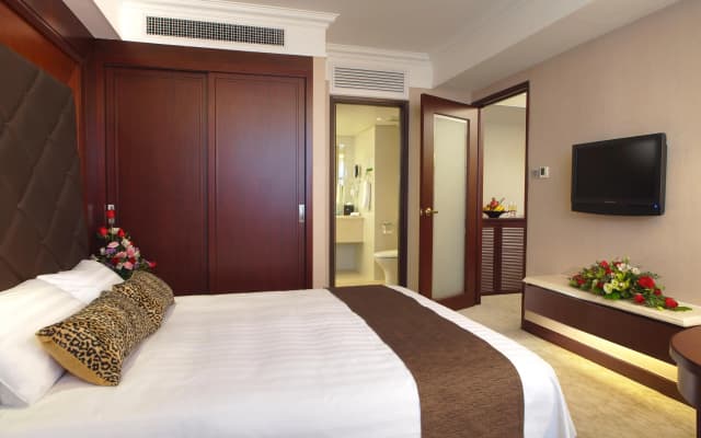 Metropark Hotel Kowloon - photo 4