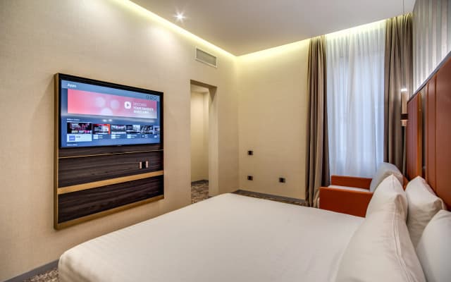 CC Palace Hotel Roma - photo 4
