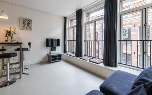 Tweede Laurierdwarsstraat Apartment - photo 3