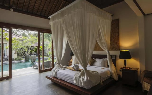 The Kampung Ubud Villa - photo 4