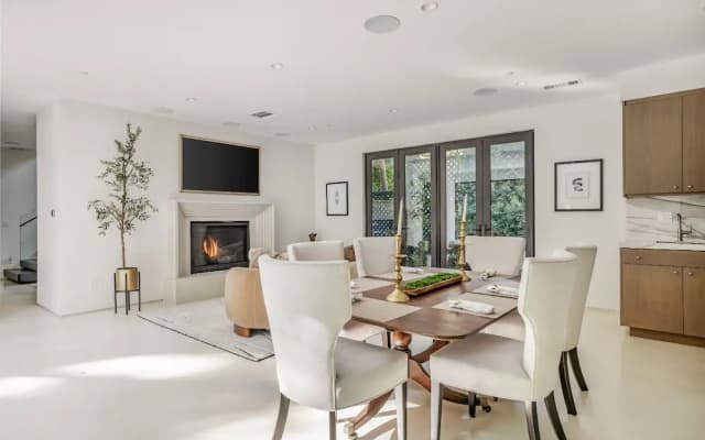 Laurel Canyon - Architectural Modern Estate With Pool & Landscaped Garden - photo 4