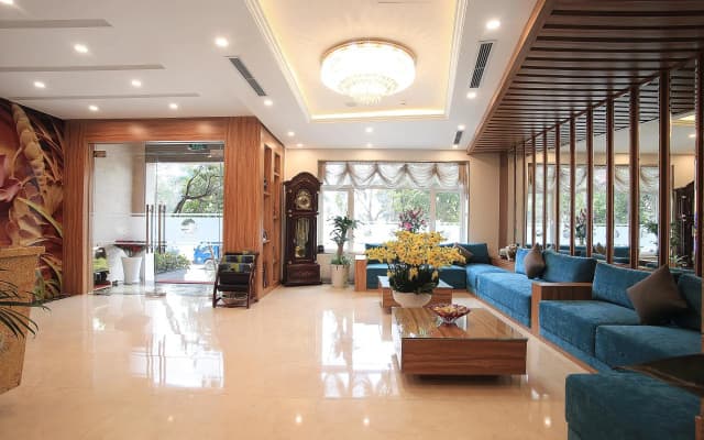 Oriana Hotel - photo 2