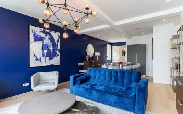 Stunning 2 Bed Apartment, Sleeps 4 - photo 2