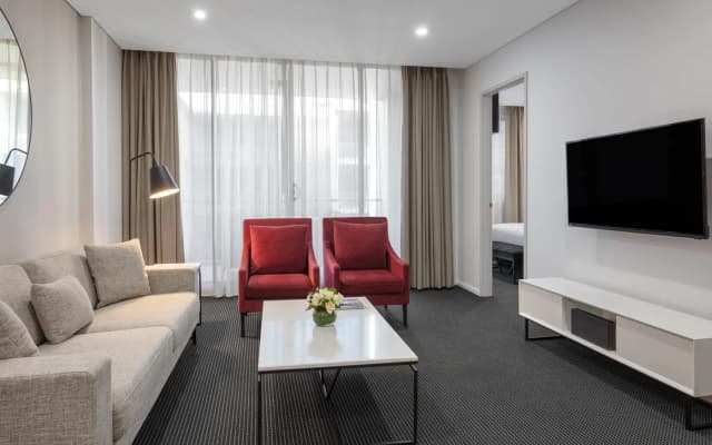 Meriton Suites North Ryde - photo 3