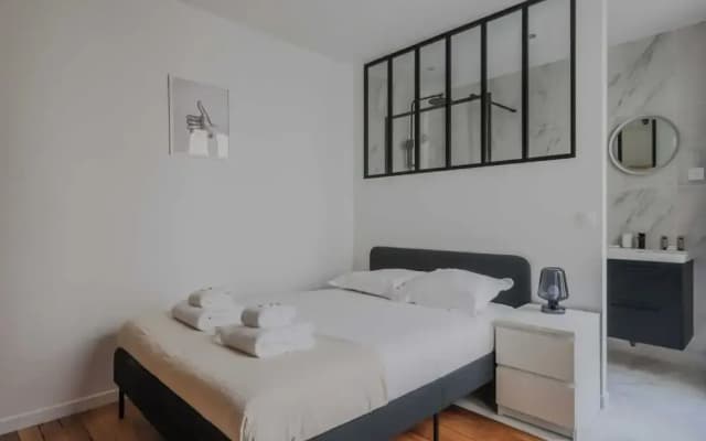 Charming Apartment in Montparnasse - photo 2