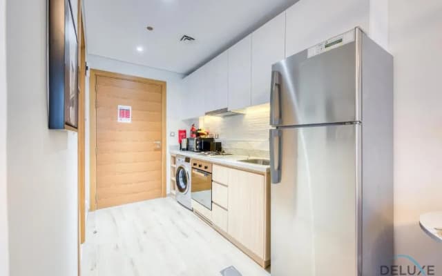 Charming Studio at Azizi Aura Residences Downtown Jebel Ali by Deluxe Holiday Homes - photo 2