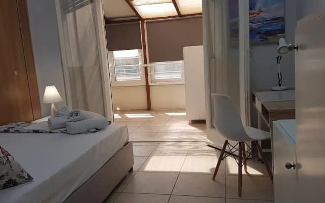 Errathens Sky Apartment - photo 5