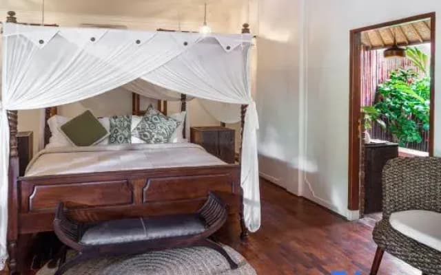 Ocean Luxury Villas - photo 2