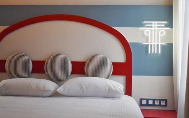 MEDLEY Conceptual Living & Spa - photo 4