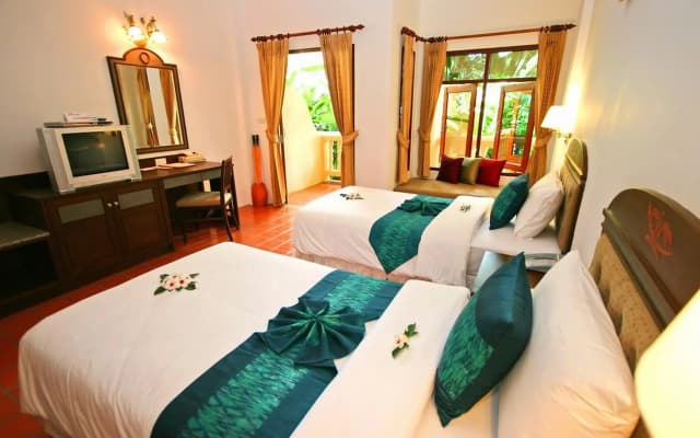 Banburee Resort and Spa - photo 2