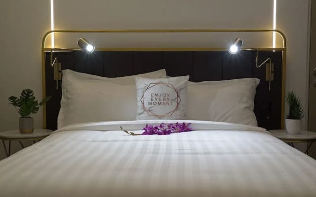 Regatta Suites Kuching - photo 5