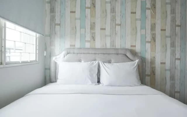 Comfort And Cozy 1Br At Sky Terrace Apartment - photo 4