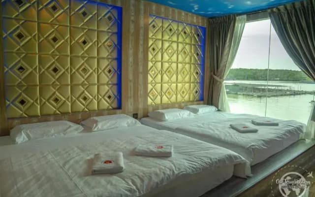 Mangrove Floating Chalet - photo 2