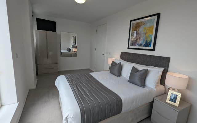 Millharbour Apartments By Charles Hope - photo 3