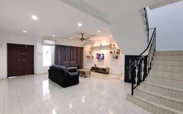 U&I Homestay Kampar - photo 2
