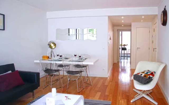 ALTIDO Modern 1-bed Apt w/terrace, moments from São Bento Palace - photo 5