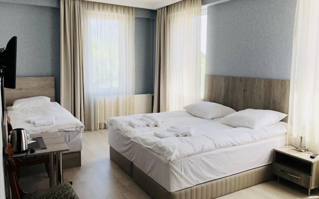 Hotel Kenari - photo 2