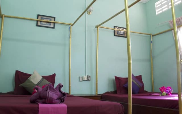 Palm Garden Lodge - photo 3