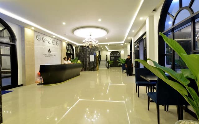 Venus Hotel - photo 2