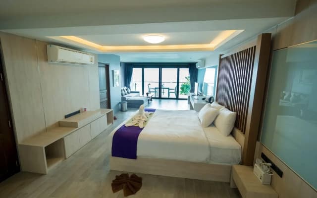 Cliff Lanta Suite - photo 2