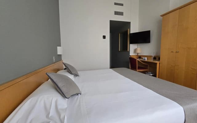 Mokinba Hotels Sant'Ambroeus - photo 4