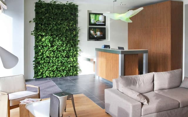 Hotel Mercure Paris Gare Du Nord La Fayette - photo 2