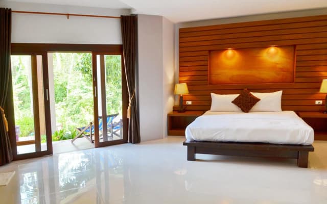 Lanta Intanin Resort - photo 5