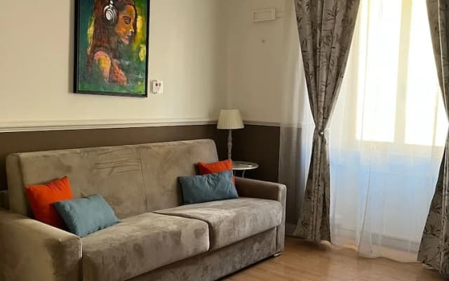 Veniero apartment - photo 5