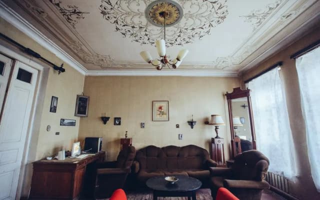 Vintage House - photo 2