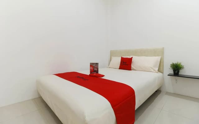 Room 28 Guesthouse by RedDoorz - photo 3