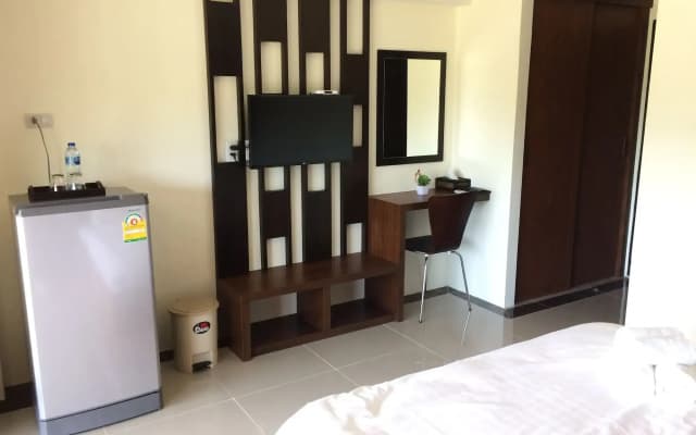 B&Y Residence - photo 4