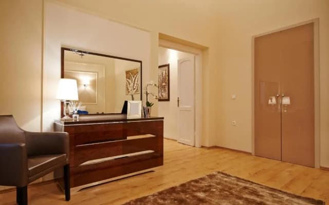 Budapest Luxury Apartments - photo 2