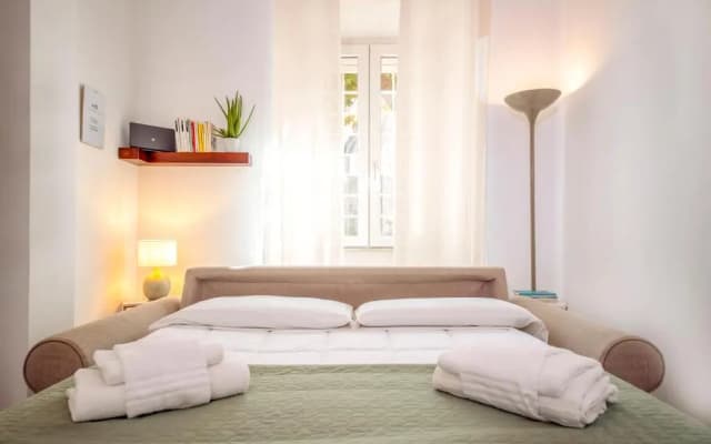 Claudia Vatican House - photo 3