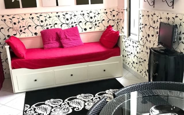 Sarpi Apartment - photo 2