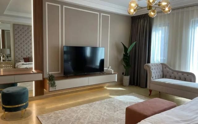 Cheerful 4-bedroom Villa With Shared Pool - photo 3