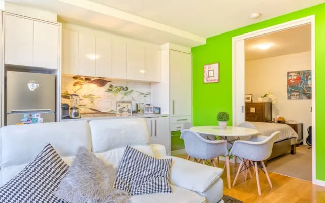 Fitzroy lifestyle 1 bed with pool, spa, sauna & gym - photo 3