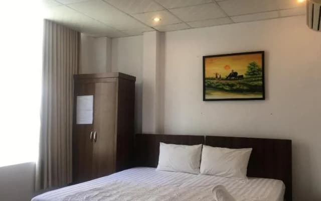 New Sky Hotel - photo 4