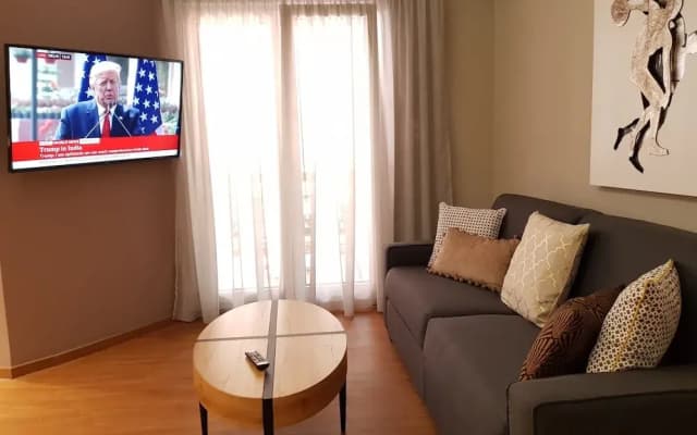 Athenian Comfort - photo 3