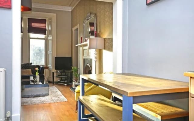 A Stunning Grand Apt near the Royal Botanic Garden - photo 5