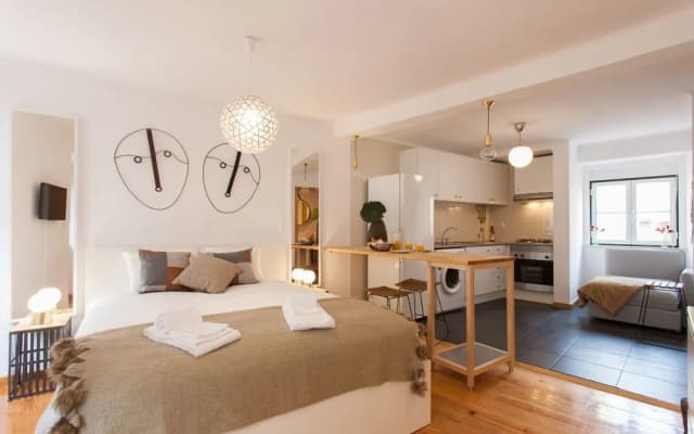 Moniz Studio by Lu Holiday - photo 3