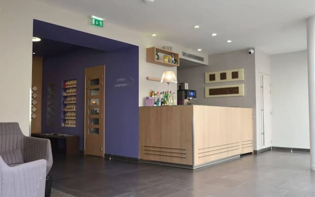 Hotel Saint-Charles - photo 2