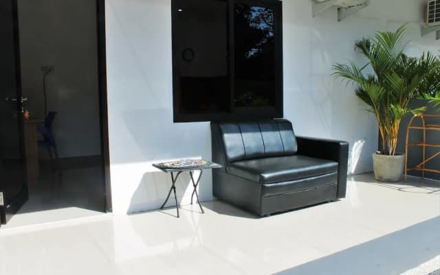 Yuliana Homestay - photo 3