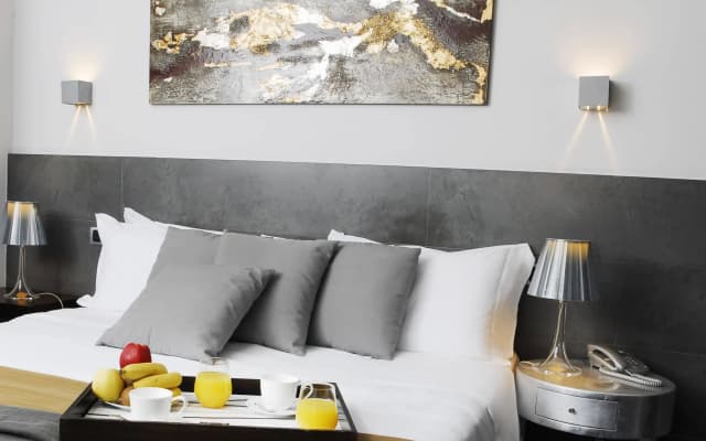 The Opera Hotel - photo 2